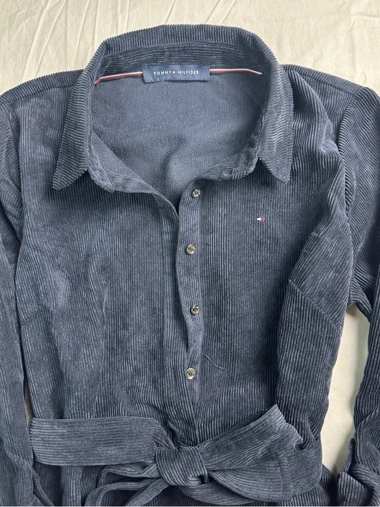 💙 Tommy Hilfiger Blue Corduroy Belted Shirt Dress Sz 6 8867-10 💙 - Picture 5 of 16